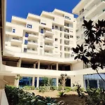 Terrace Apt. Lägenhet