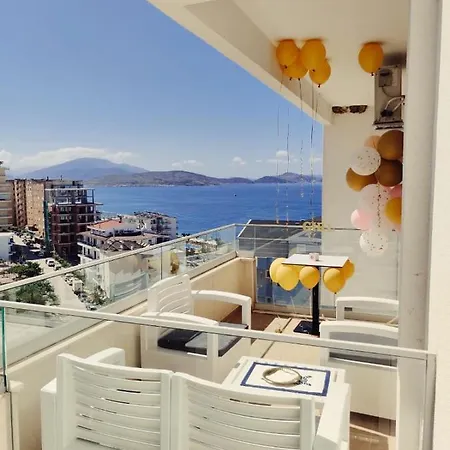Terrace Apt. アパート *
