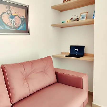 Terrace Apt. Apartment *